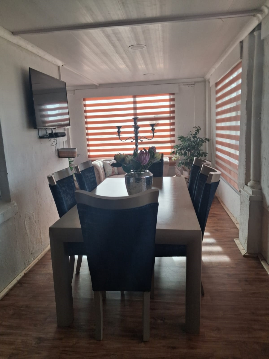 5 Bedroom Property for Sale in Villiers Free State